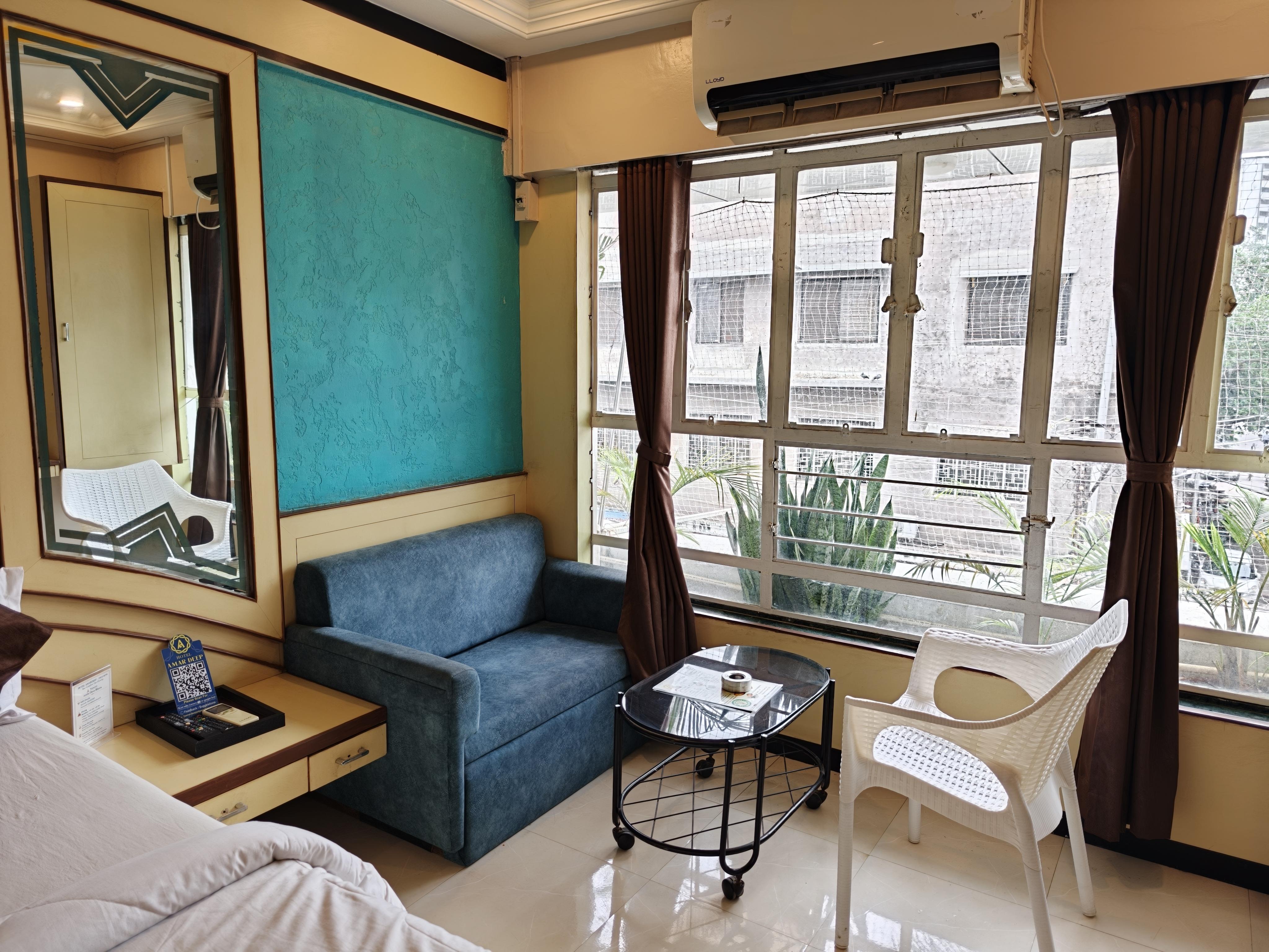 Hotel AMARDEEP - Tap to explore photos