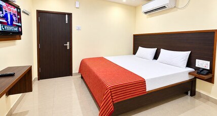 Durga Bhavani Residency Room Type - Deluxe Rooms