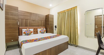 FabHotel MRV Inn Room Type - Deluxe AC Room