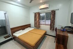 Hotel Parth Residency