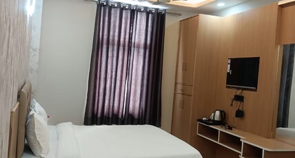 Hotel Birla palace Room Type - SUPERIOR ROOM