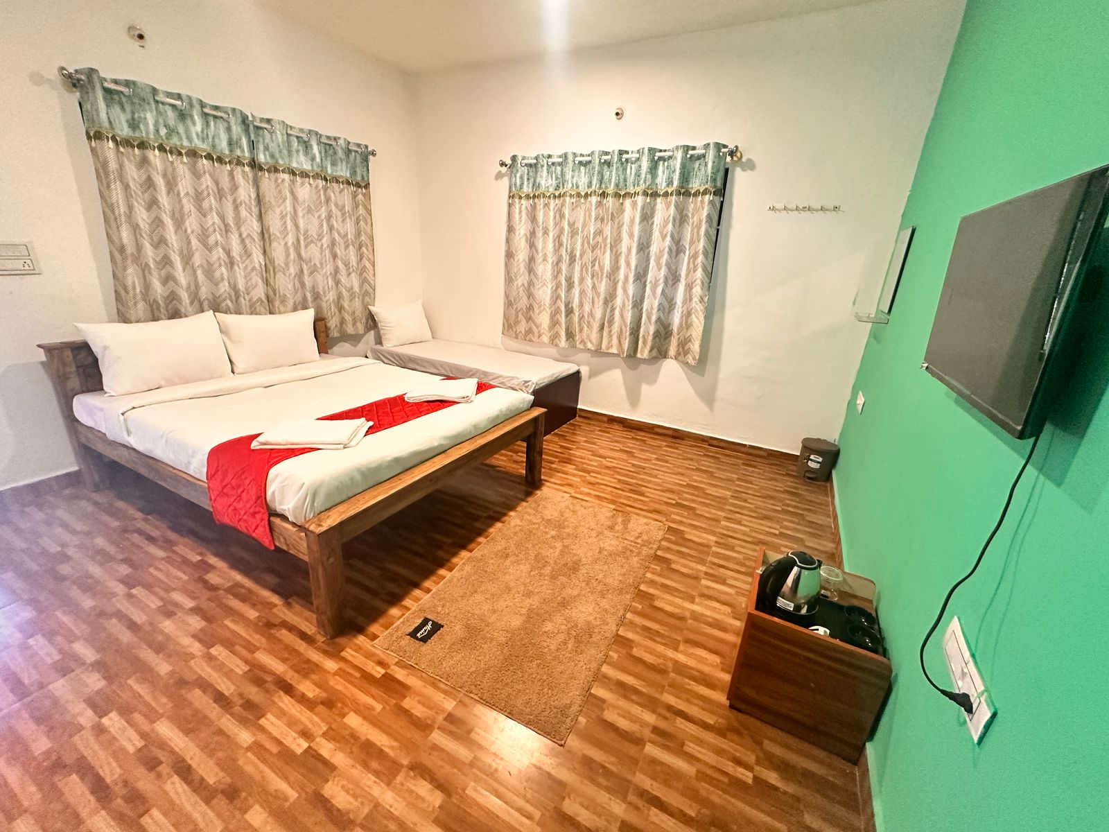 Coffee Mane Homestay - Tap to explore photos