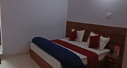 Blue Pine Tourist Lodge by StayApart Room Type - Triple Room