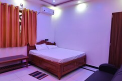 JANAKPURI PALACE HOTEL AND RESORT