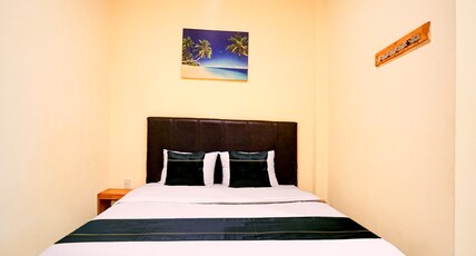 Dancenter Kapten Muslim Residence Room Type - Indonesia Deluxe Double Dancenter Kapten Muslim Residence Room Type - Indonesia Deluxe Double