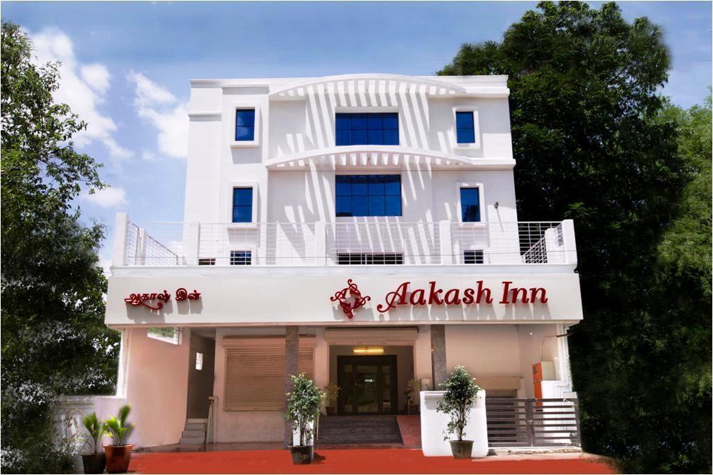 Aakash Inn - Tap to explore photos
