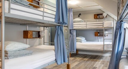 Samesun Banff Hostel Room Type - Bed in 6-Bed Mixed Dorm