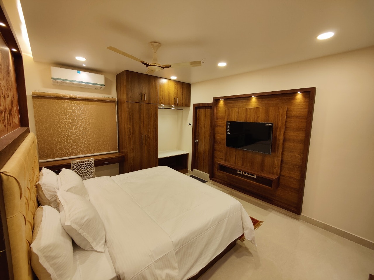 Kalyani Heights - Tap to explore photos