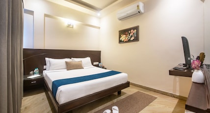 The Fern Residency Yeshwanthpur Bengaluru Series by Marriott Room Type - Hazel, Suite, 1 Queen, City view The Fern Residency Yeshwanthpur Bengaluru Series by Marriott Room Type - Hazel, Suite, 1 Queen, City view