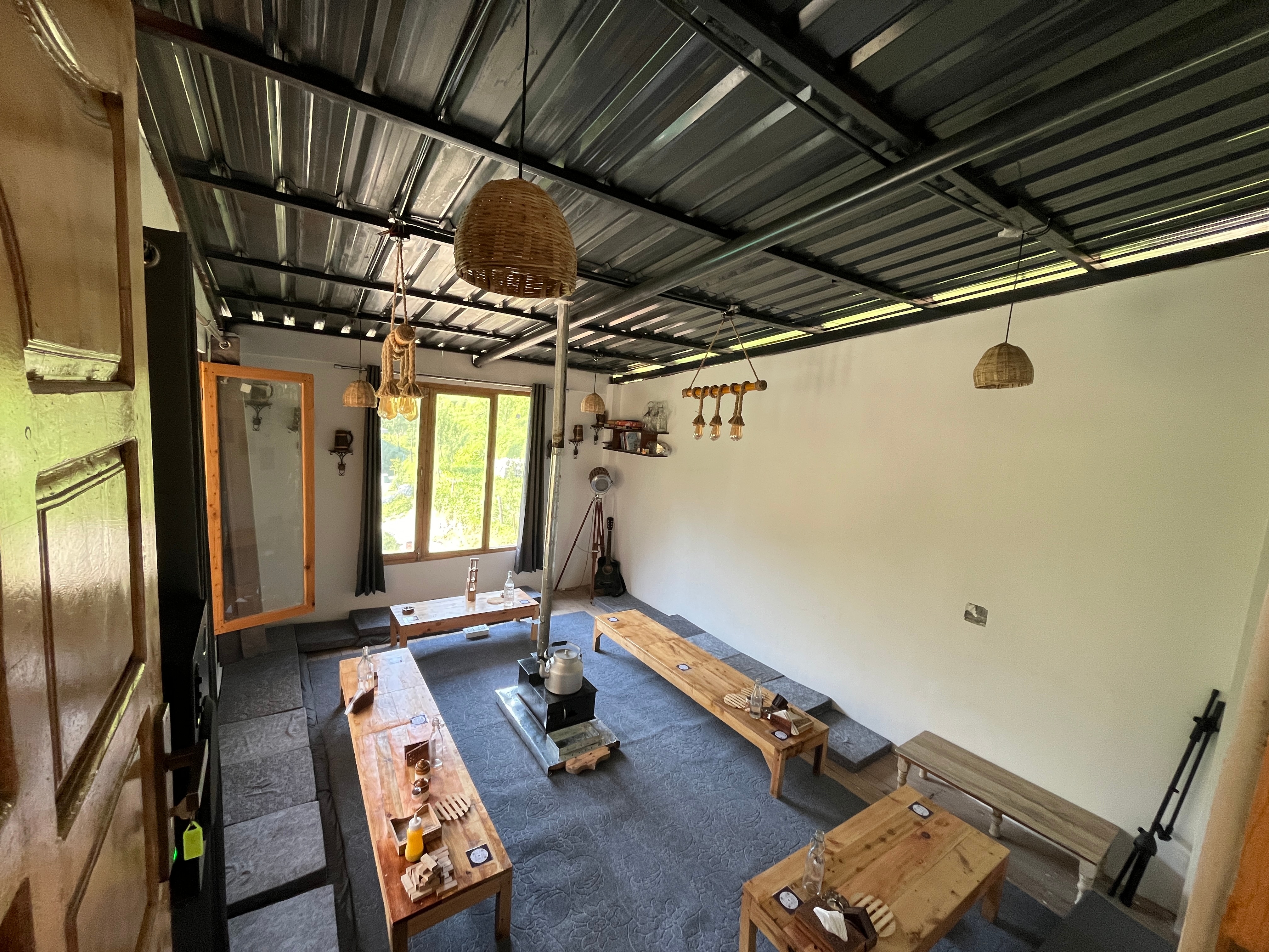 Odin Hostel Jibhi - Tap to explore photos