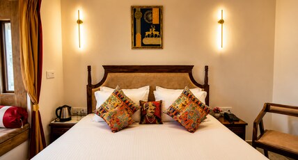 Hotel Narpat Garh Palace Room Type - Super Deluxe Room