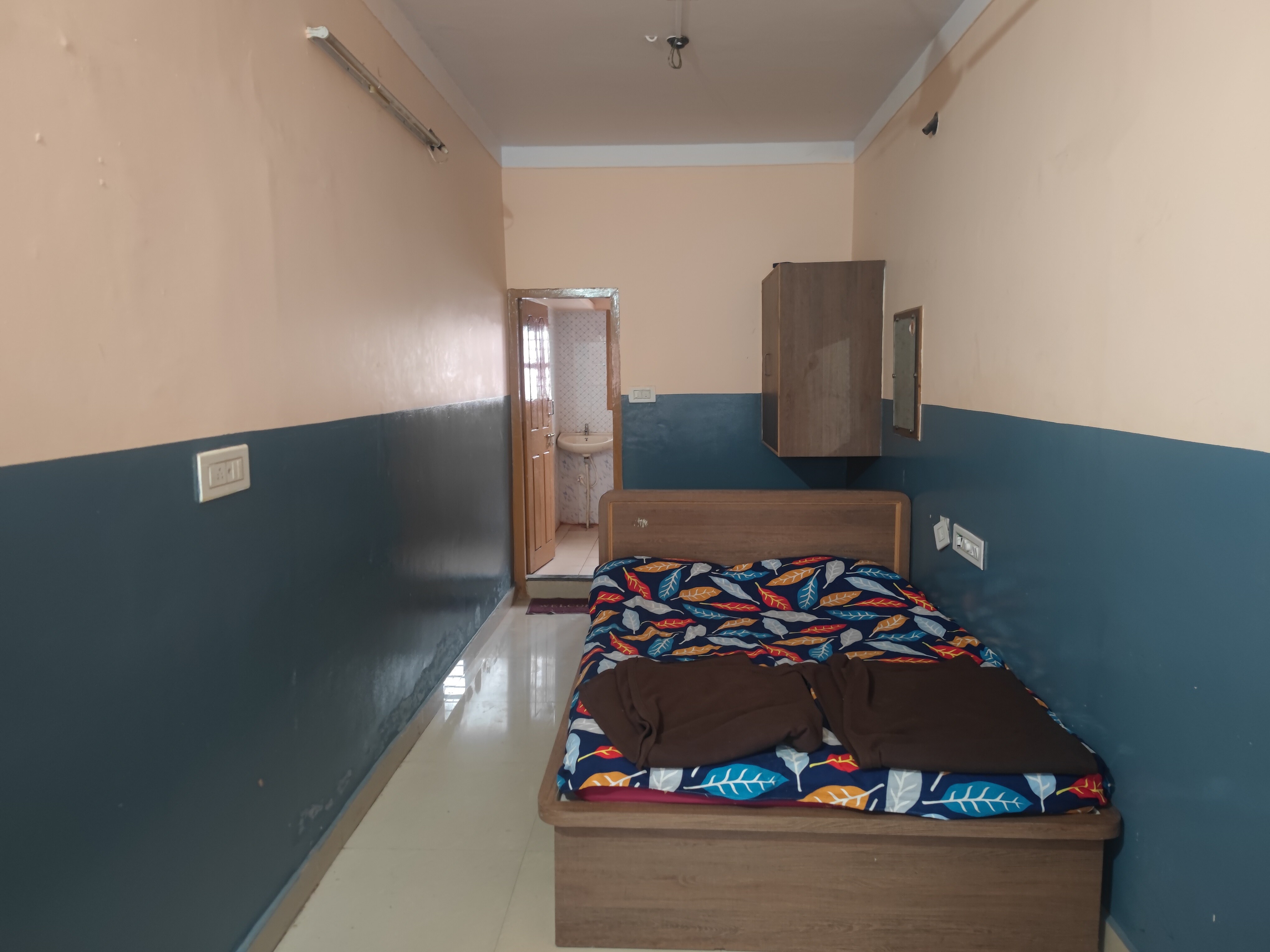 shri Annapurneshwari Residency Bording and Lodging - Tap to explore photos