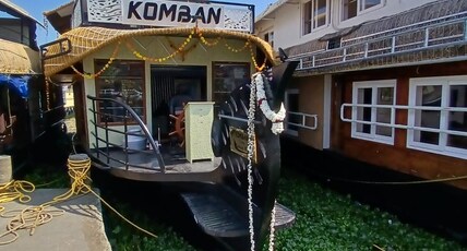 Kerala Marigot Cruise Houseboat Room Type - Luxury Room with Balcony and BWV