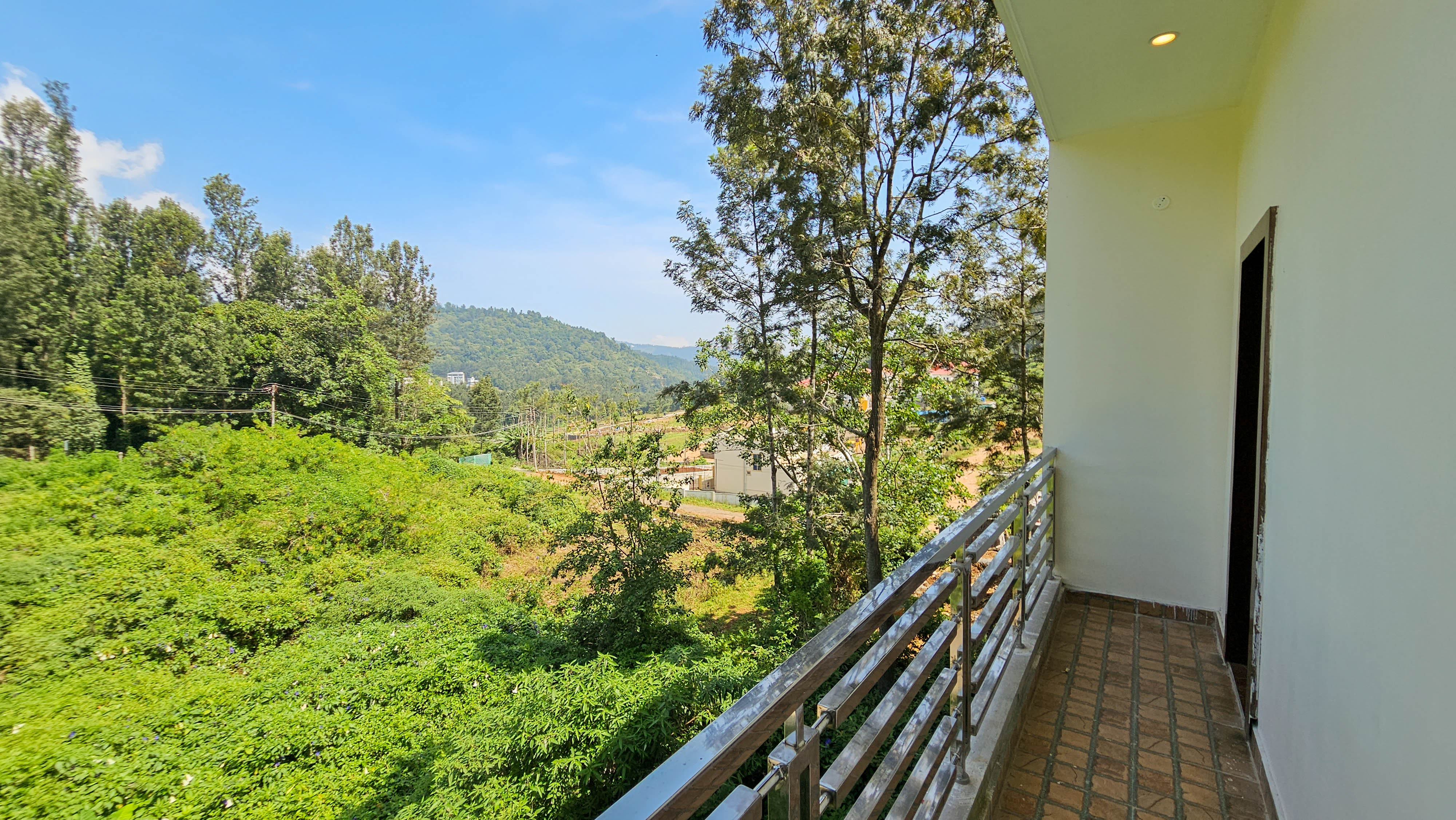 iHotels Yercaud. - Tap to explore photos