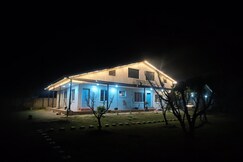 Plum Vista Shared Farm Suite1BR Free Bonfire & A La Carte Farm Meals By Homeyhuts