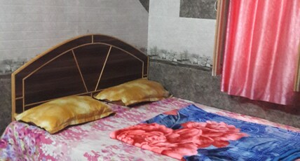 SAI Kripa Guest House Room Type - Family Four Bed AC