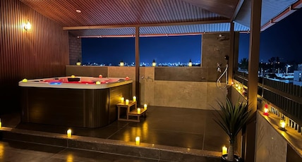 SScoconest Luxury Service Apartments Room Type - Presendential Suite Room With Jacuzzi SScoconest Luxury Service Apartments Room Type - Presendential Suite Room With Jacuzzi