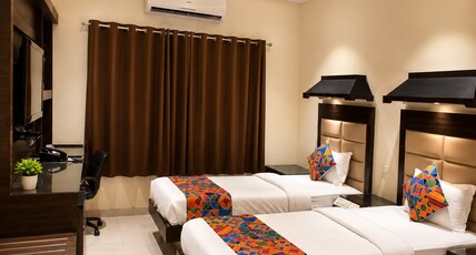 Hotel Santoor Room Type - Superior Twin Bed Room Hotel Santoor Room Type - Superior Twin Bed Room