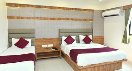 Hotel Royal King Room Type - Three Bec AC Room