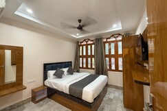 shri rudra guest house