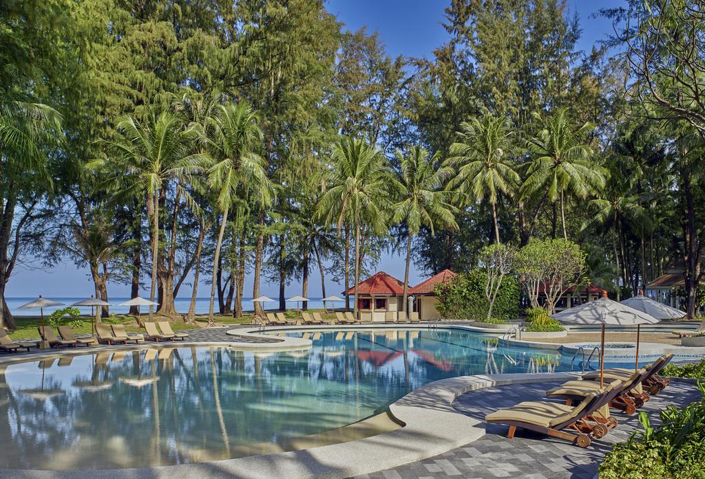 Dusit Thani Laguna phuket~ - Tap to explore photos