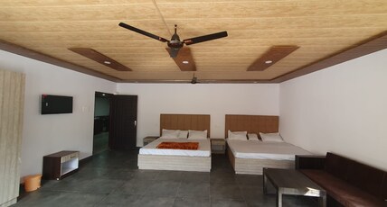 Hotel Riverside Inn Room Type - Family Room