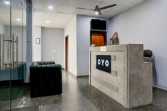 Hotel O Nandi