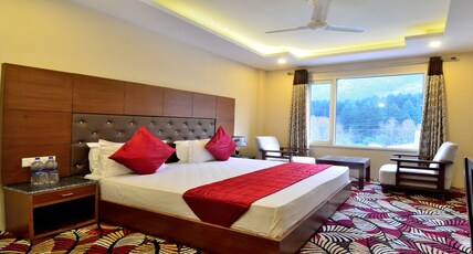 Maple Retreat Room Type - Family Suite