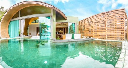 Crest Resort & Pool Villas Phuket Room Type - Premier Pool Villa with Bathtub & Balcony