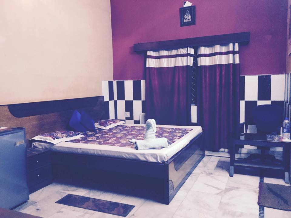 HOTEL VINEET - BARBIL. - Tap to explore photos