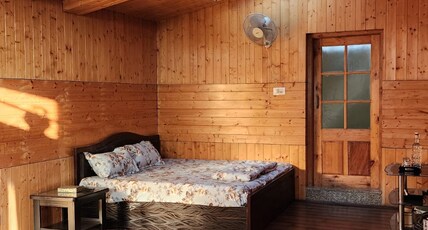 The Central Elegance Room Type - The Royal Suite