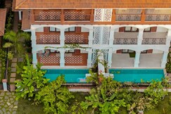 Casa Azure Villament