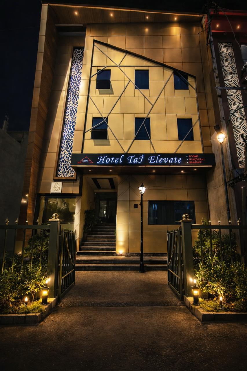 Hotel Taj Elevate - Tap to explore photos