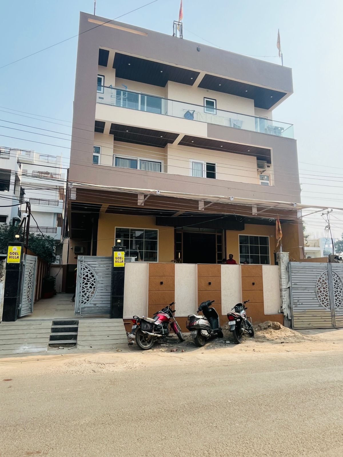 Goel Villa and Hotel - Tap to explore photos