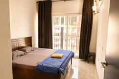Stay Royal At Sky Gardens