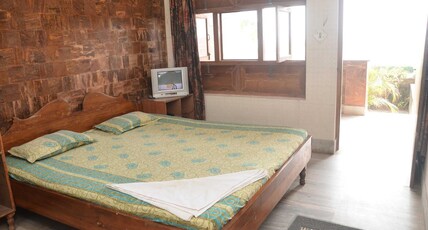Hotel Leo Castle ( Beach property) Room Type - Sea Facing Room with attached Garden Non Ac