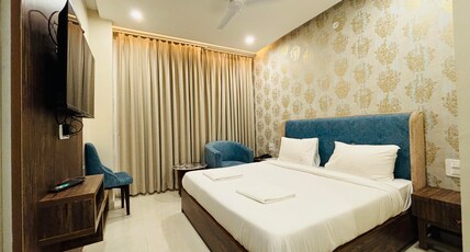 Hotel EL Pino Room Type - Deluxe room