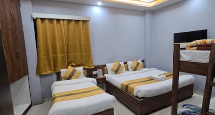 Nanak Palace Guest House Room Type - Five Bed Family Deluxe Room Nanak Palace Guest House Room Type - Five Bed Family Deluxe Room