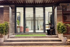 Hotel Shree Bandhu Inn