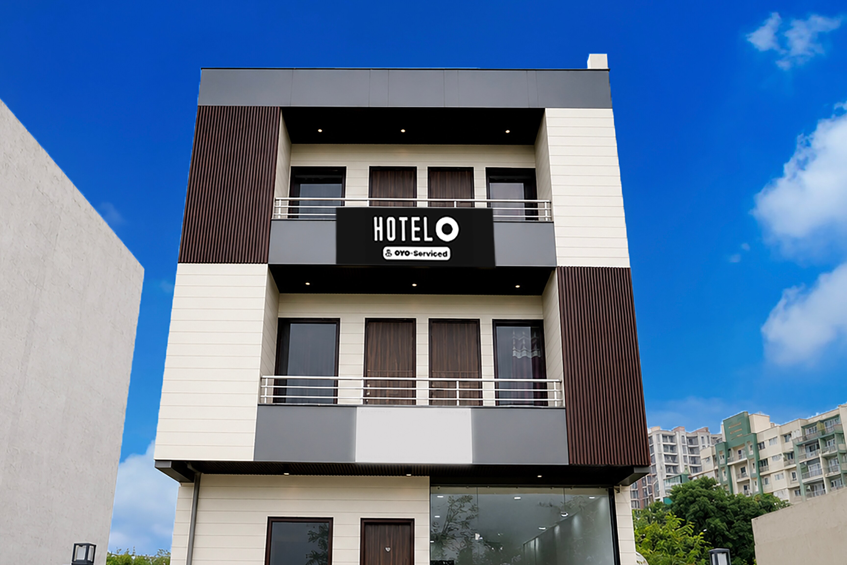 Hotel O India Expo Mart Noida Formerly Xponest - Tap to explore photos