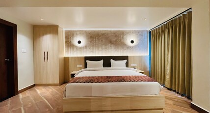 Four Leaf Hotel Arjuna Manor, Varanasi Room Type - Premium Room With Balcony And Fountain View Four Leaf Hotel Arjuna Manor, Varanasi Room Type - Premium Room With Balcony And Fountain View