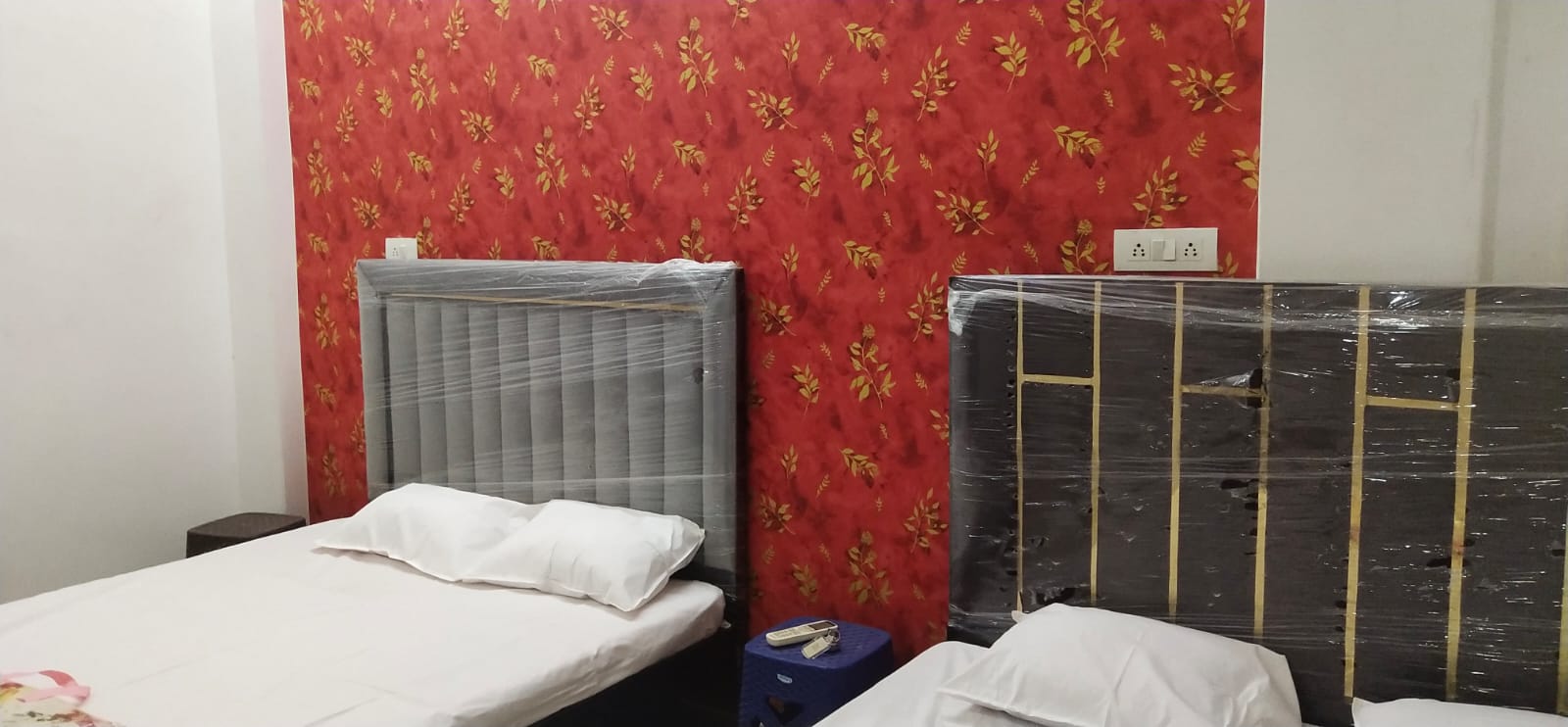 Gayatri Grand Paying Guest House - Tap to explore photos