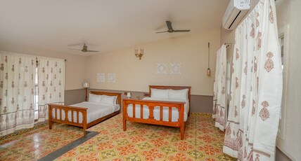 Heritage by DeFleur Room Type - Family Room - Titanium