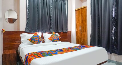 Via Skyline I Room Type - Deluxe Room Via Skyline I Room Type - Deluxe Room