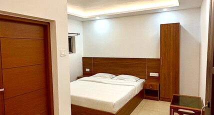 Westend Cottage | Rooms & Caretaker Room Type - Double Deluxe Room