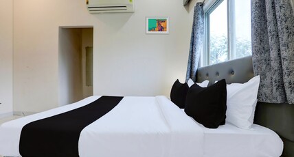 Hotel O Grand Embassy Room Type - Classic