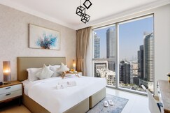 ELIVAAS Curated Bright 1BR, Boulevard Point