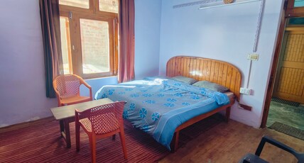 HOPE House Room Type - Standard room with balcony, private washroom (ground floor)