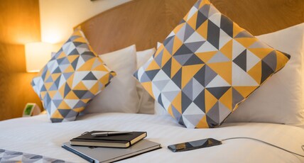 Holiday Inn Manchester West Room Type - 1 Double Standard Holiday Inn Manchester West Room Type - 1 Double Standard