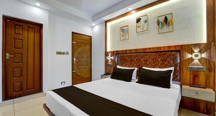 Super Townhouse Cochin Airport Formerly Skyluxe Room Type - Classic
